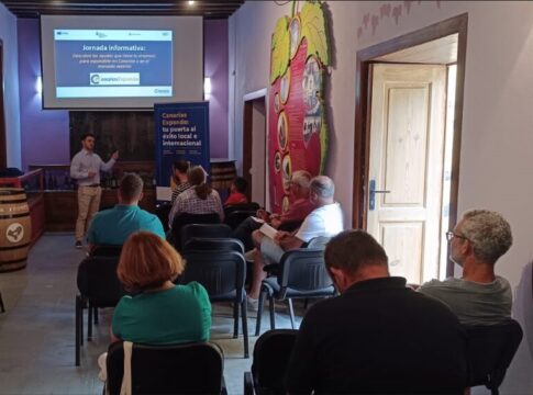 La Cámara acerca a pymes y autónomos las ventajas y oportunidades de vender fuera de su isla con Canarias Expande