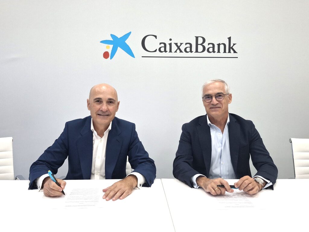 CaixaBank incrementa un 11% los préstamos a las empresas del sector vitivinícola en Canarias y afianza su colaboración con la Federación Española del Vino