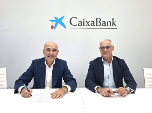 CaixaBank incrementa un 11% los préstamos a las empresas del sector vitivinícola en Canarias y afianza su colaboración con la Federación Española del Vino