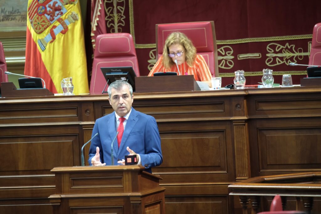 Manuel Domínguez anuncia el pago de las cuotas de la seguridad social a los autónomos en situación de baja temporal