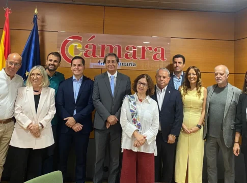 La Cámara de Gran Canaria acoge el debate Las Fortalezas de la España Plural