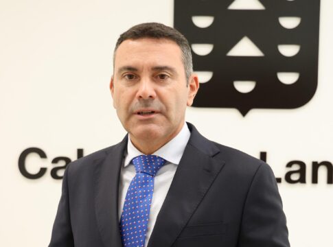 Oswaldo Betancort: “Uno de mis compromisos es que el pescado de Lanzarote se consuma en nuestra propia tierra y que sea reconocido como un producto de calidad”