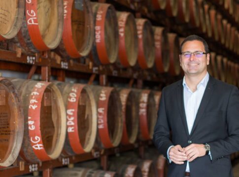César Arencibia: “Tenemos un firme compromiso con la calidad y un equilibrio entre la tradición y la innovación”
