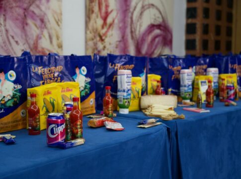 Gobierno y ASINCA lanzan una campaña para impulsar los productos Elaborados en Canarias en la Península