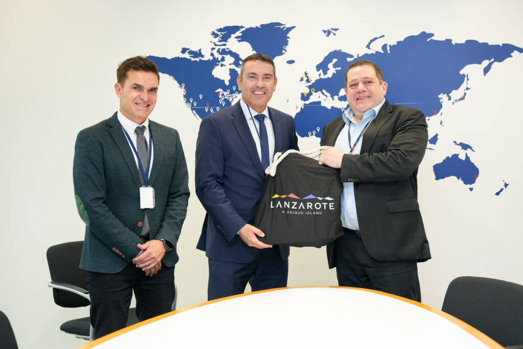 Lanzarote y British Airways suscriben un protocolo de colaboración en la antesala de la World Travel Market