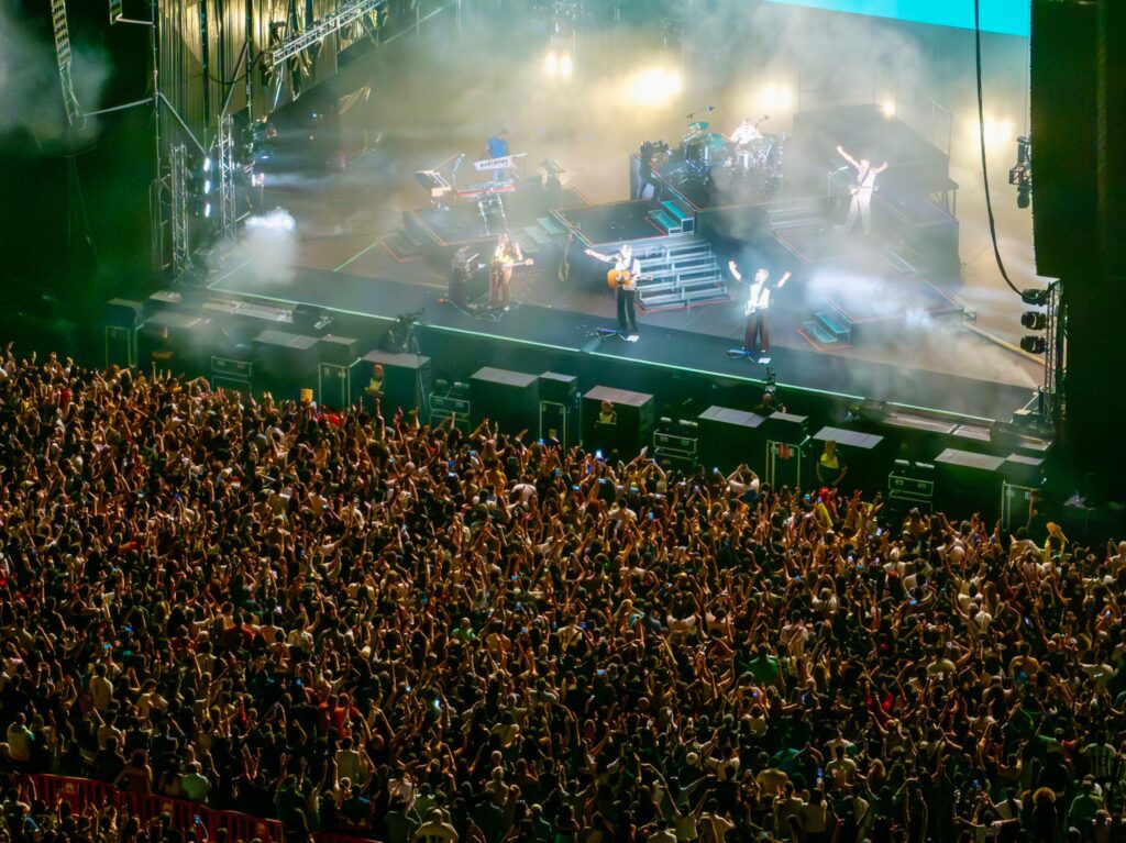 Morat conquista Tenerife con un sold out histórico ante más de 12000 personas