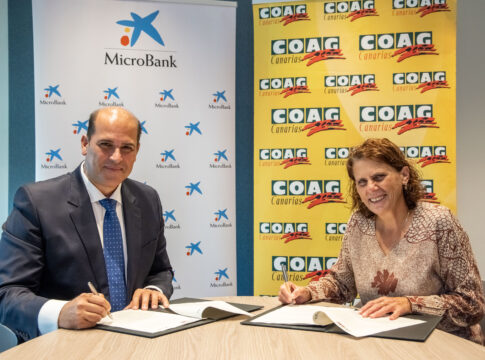 MicroBank y COAG Canarias firman un convenio de colaboración para favorecer el relevo generacional en el sector agrario e incentivar la actividad emprendedora