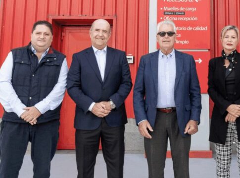 Visita del presidente de la CCE a las instalaciones de SPAR GRAN CANARIA