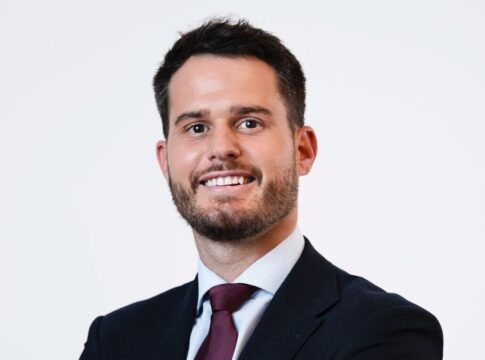 Kevin M. Hernández Zasterova: “La excelencia jurídica nace del compromiso, la cercanía y la coherencia profesional”
