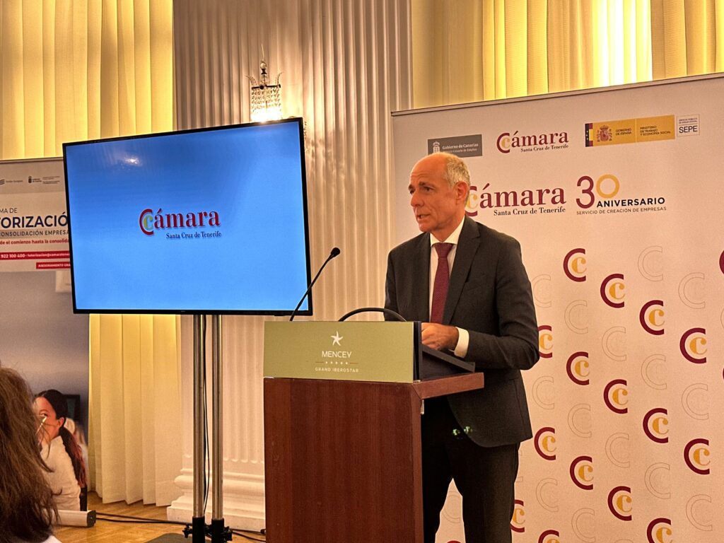 Pedimos que los sectores público y privado tomen “decisiones valientes” para el futuro de Canarias