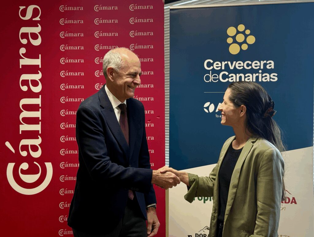 Reafirmamos con Cervecera de Canarias el compromiso para profesionalizar el sector de la restauración de la provincia