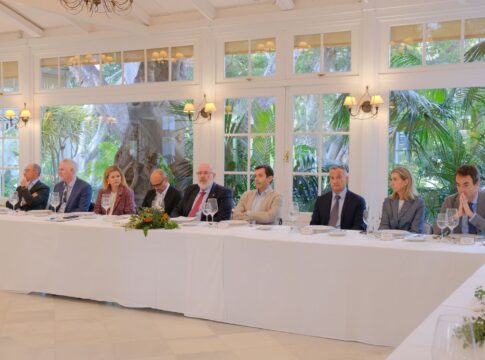 Canarias explora el desarrollo del Clúster Canario de la Industria de Defensa como oportunidad estratégica