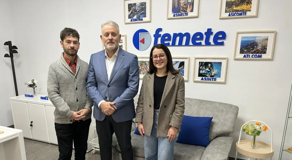 Asesoramiento gratuito para empresas emergentes e innovadoras del metal y TIC