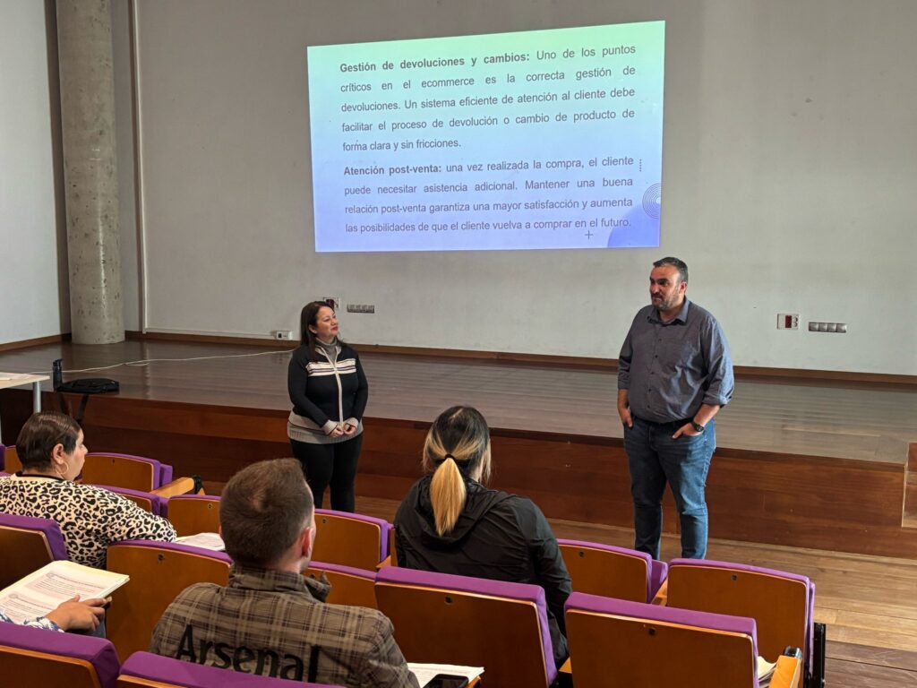 La Laguna refuerza la empleabilidad con más de 160 cursos gratuitos y más de 3.400 personas formadas en 2025