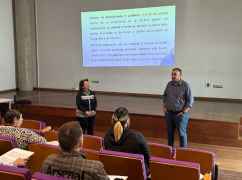 La Laguna refuerza la empleabilidad con más de 160 cursos gratuitos y más de 3.400 personas formadas en 2025