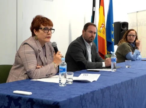 Femete sitúa a las mujeres en el centro del futuro de la industria canaria