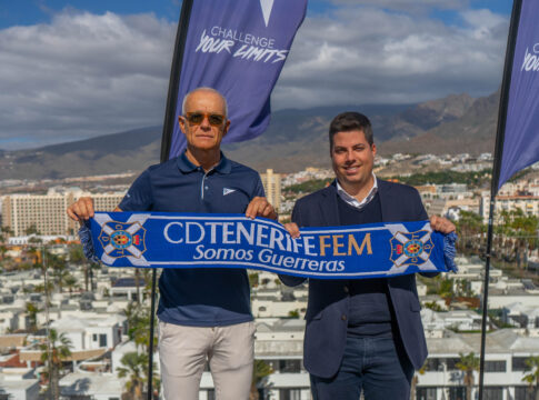 El Costa Adeje Tenerife renueva su compromiso con Spring Hoteles