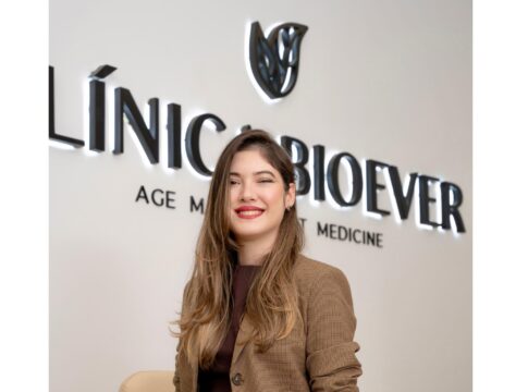 Leannet del Castillo: “En Clínica Bioever nos enfocamos en anticipar, no solo en tratar, para preservar autonomía y calidad de vida”