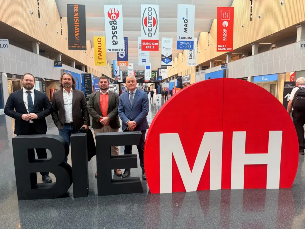 Dirigentes de Femete proyectan el metal canario en la BIEMH de Bilbao