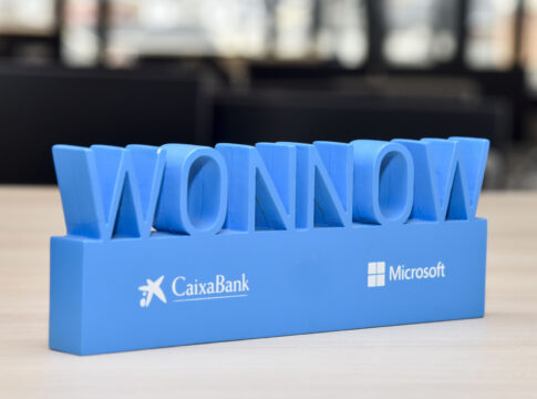 CaixaBank y Microsoft lanzan la novena edición de los Premios WONNOW para promover y visibilizar el talento femenino en STEM