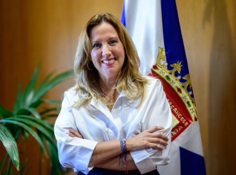 Rosa Dávila: “Hemos puesto a los tinerfeños y canarios por delante en cada decisión que tomamos”