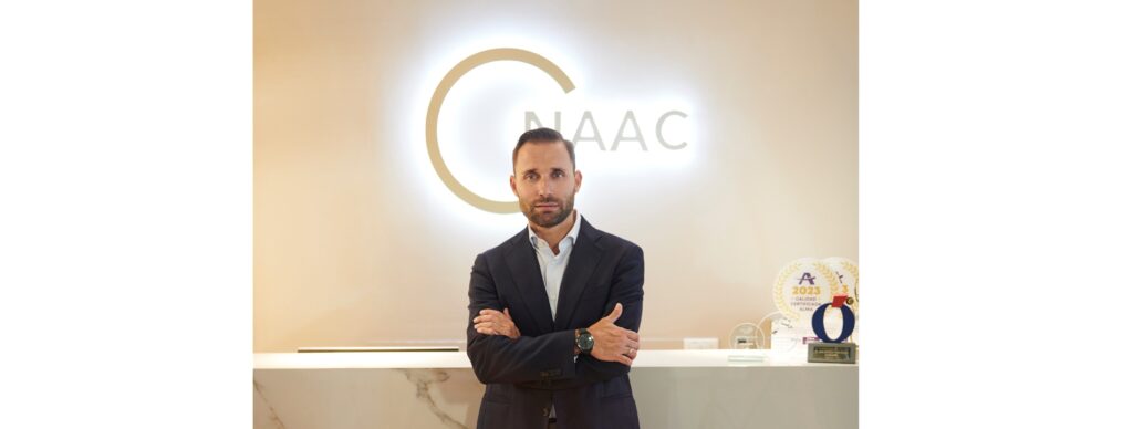 Dr. Ribas-Nijkerk: “Transformamos la cirugía de columna con técnicas mínimamente invasivas”