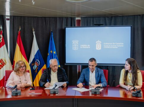 El Cabildo y la ESSSCAN firman un convenio para reforzar la formación de profesionales sanitarios, sociales y sociosanitarios