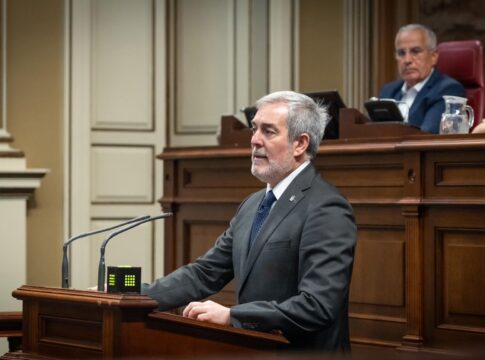 Clavijo: “Todas las decisiones de este Gobierno sobre el MVHondius se dirigieron a garantizar la seguridad de los canarios”