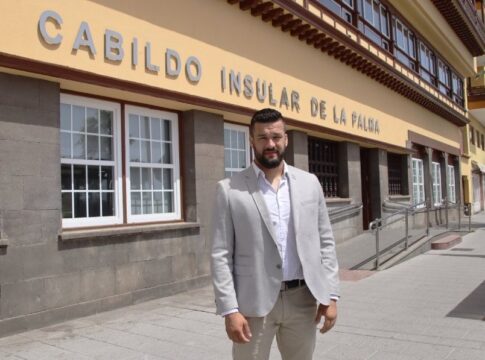 Darwin Rodríguez: “Apostamos por una movilidad eficiente, equilibrada y sostenible, adaptada a la realidad de La Palma”