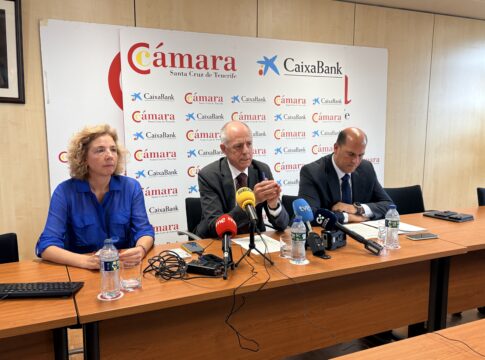 Canarias mantiene el crecimiento económico en el primer trimestre, pero aparecen señales de moderación e incertidumbre