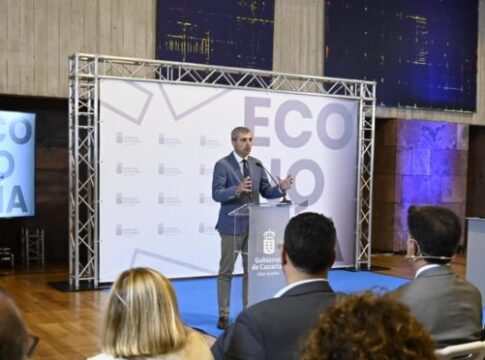 La Cámara coopera con el Gobierno de Canarias para agilizar la gestión administrativa mediante una herramienta de IA