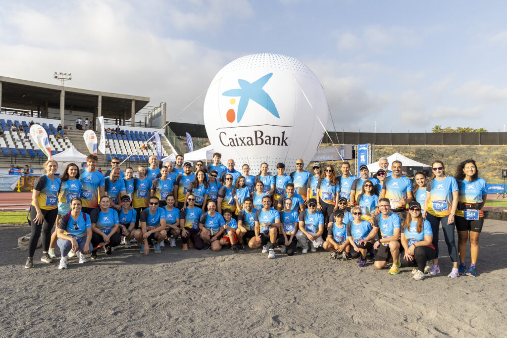 CaixaBank participa con su equipo de ‘runners’ en la Carrera de las Empresas de Tenerife