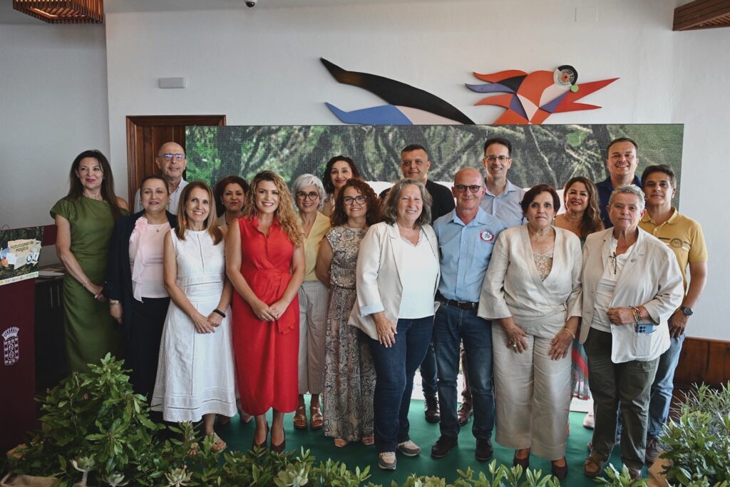 La Gomera presenta junto al sector turístico una estrategia basada en sostenibilidad, autenticidad y calidad del destino