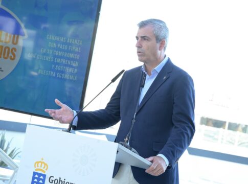 El Gobierno lanza las ayudas para los autónomos canarios que sufran baja por incapacidad temporal