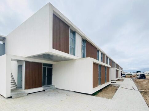 María Delgado: “La construcción industrializada es una pieza clave de la solución al problema de la vivienda en Canarias”