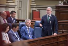 Clavijo llama a las fuerzas políticas “a alcanzar acuerdos” para defender la financiación de Canarias
