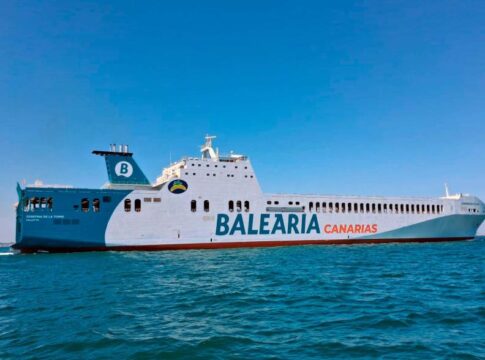 Baleària Canarias incorpora el buque de mayor capacidad histórica de carga rodada del archipiélago en sus conexiones con la península